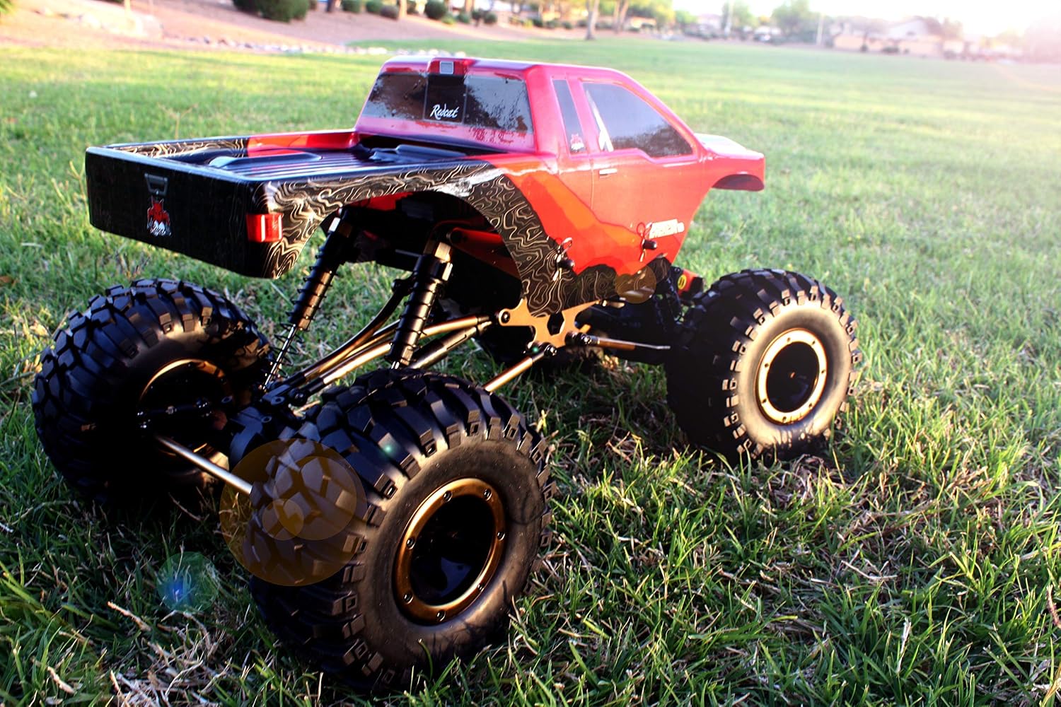 Everest 10 1/10 Scale Electric RC Rock Crawler, 4WD Shaft Driven RC Truck with Waterproof Electronics, Aluminum
