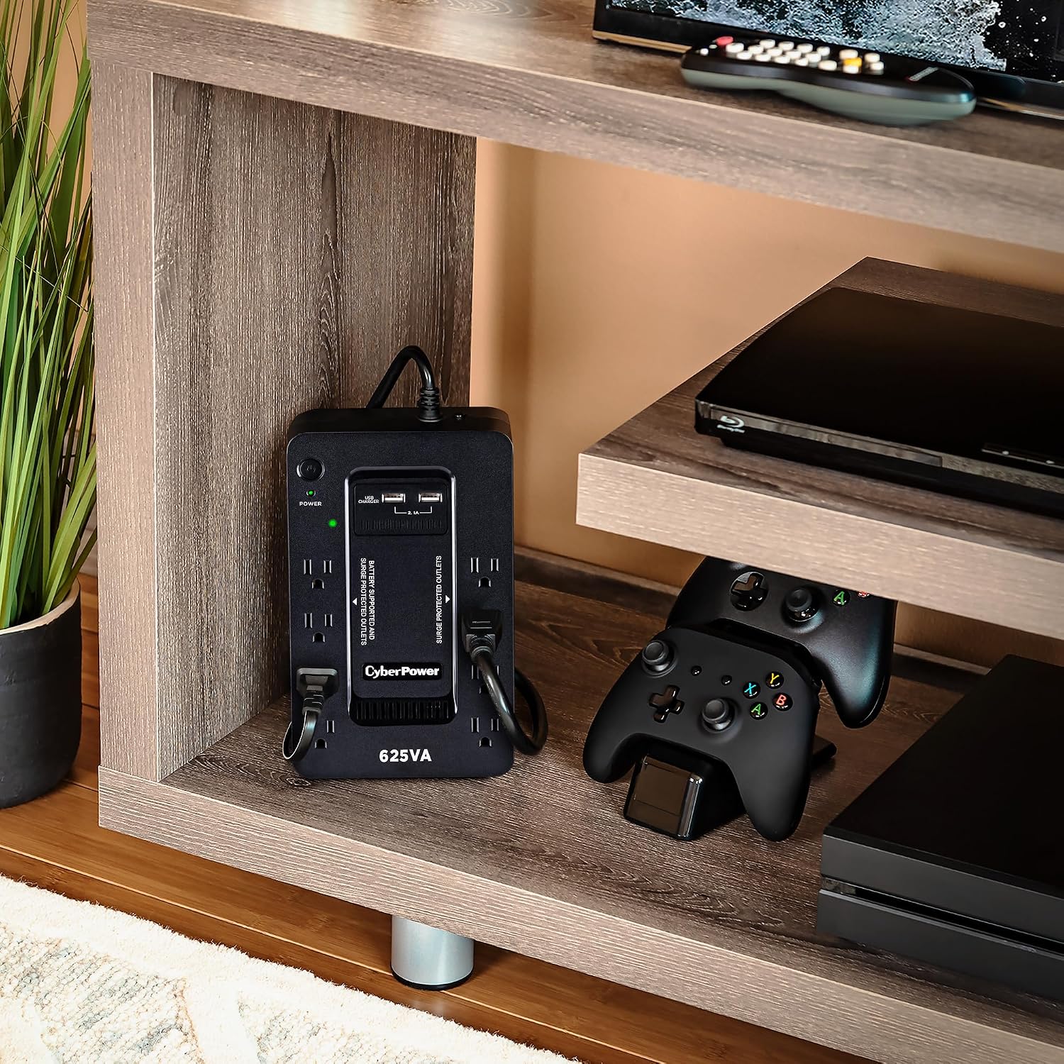 ST625U Standby UPS Battery Backup and Surge Protector | 625VA/360W, 8 Outlets, 2 USB Charging Ports, Compact, UL