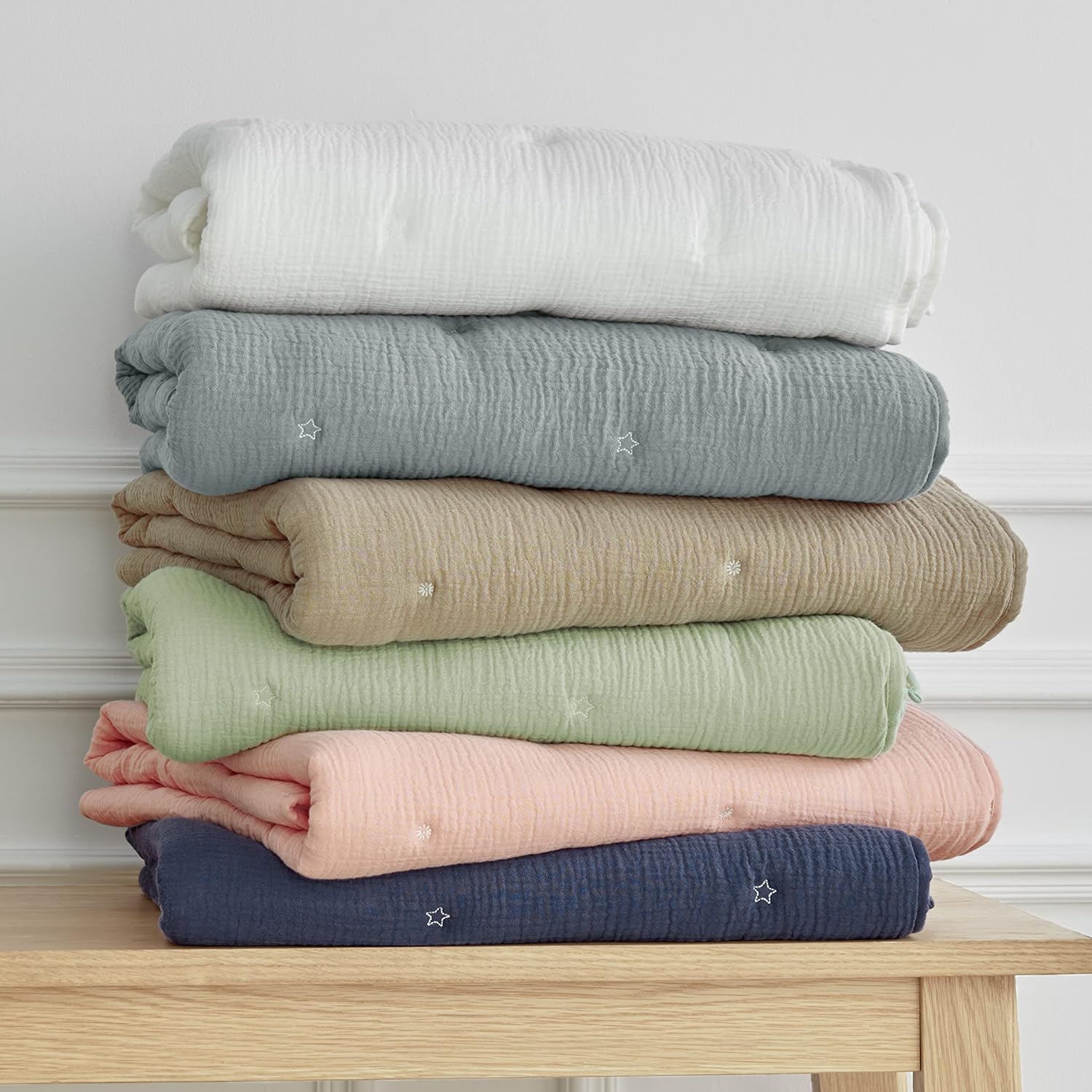 Cloud Muslin Crib Bed Set - Baby Nursery Set - Cacao and Beige Stars - Grey Textured Muslin - 5 Piece Set Includes