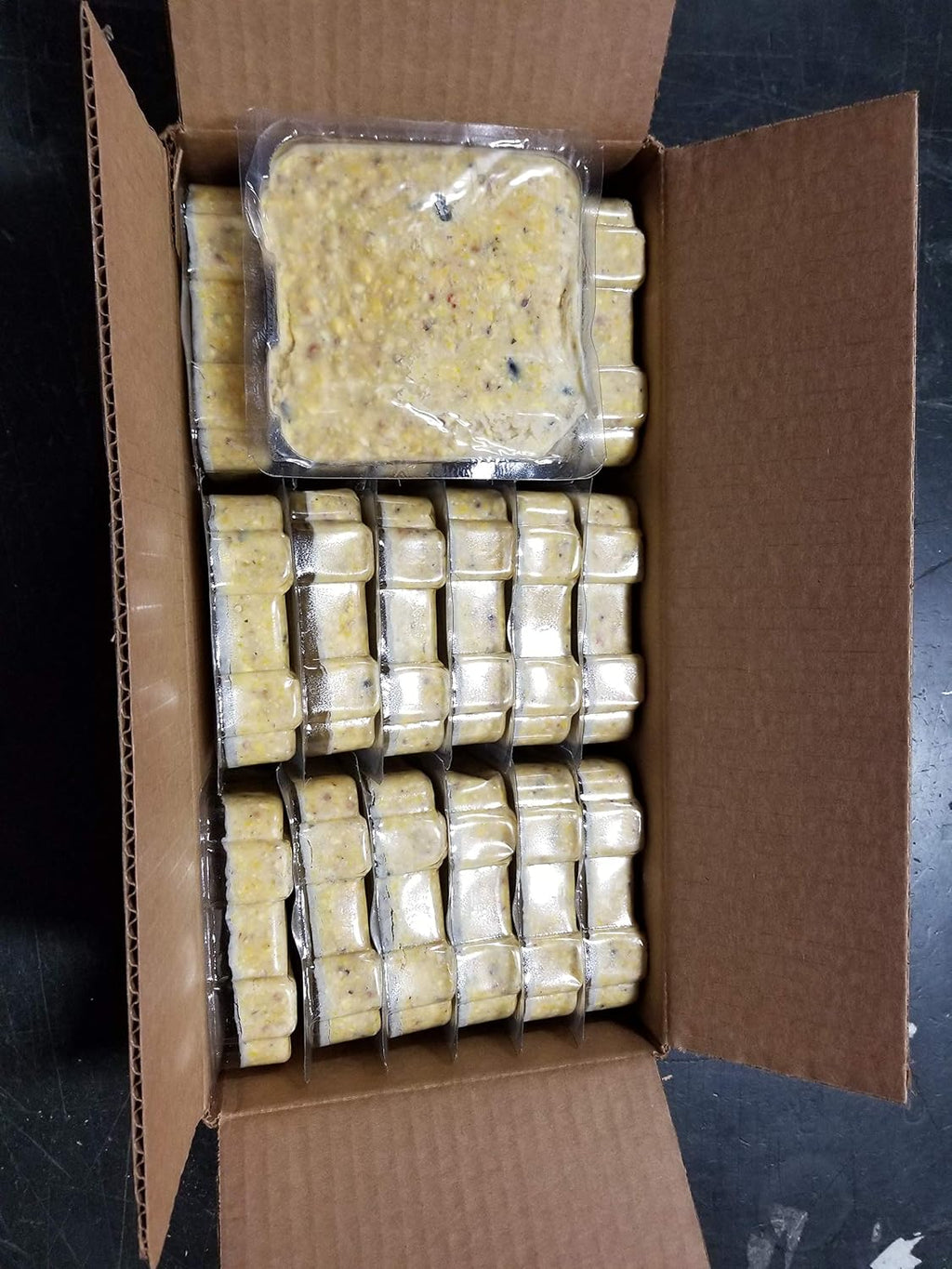 DDB1-18 All Season High Energy Suet Cake, Case of 18.