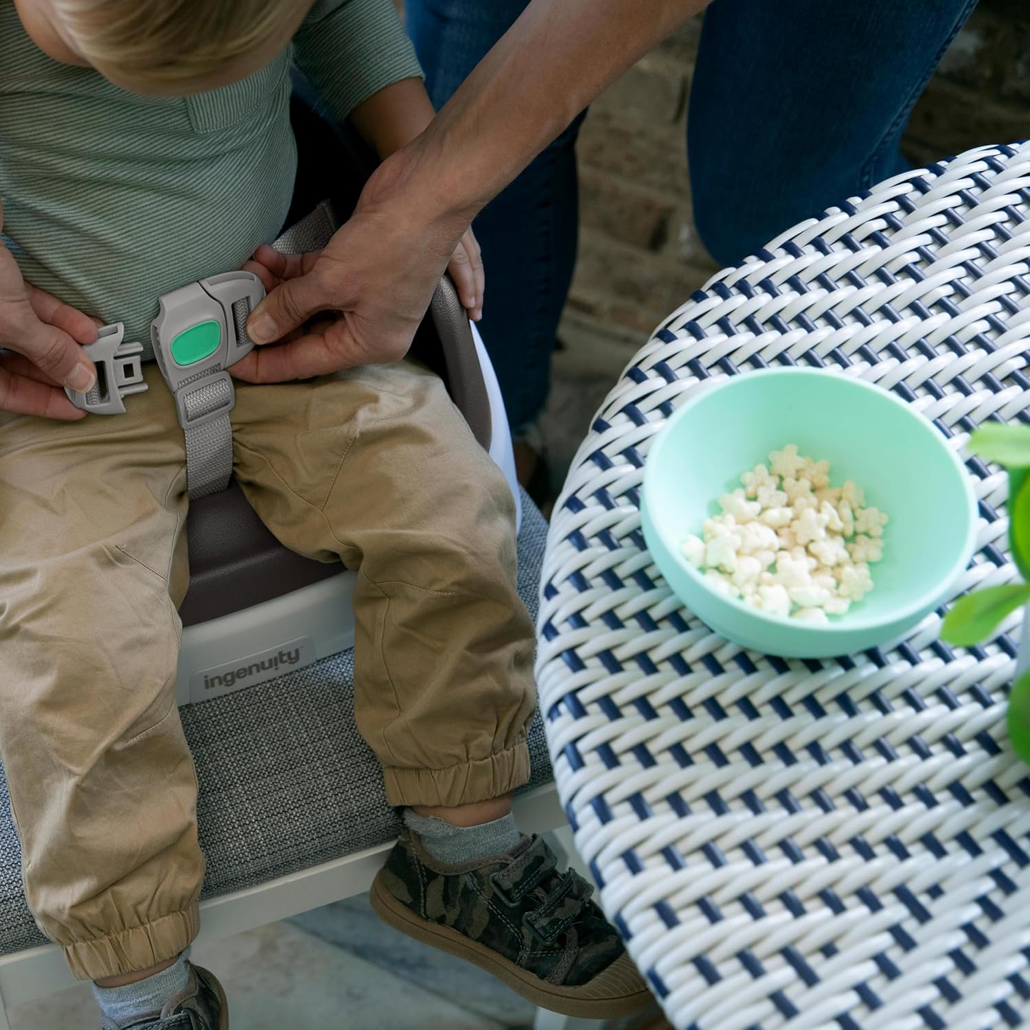 SmartClean Toddler Booster Seat for Kitchen Chair – Lightweight for on-the-go, Easy-Clean, 3-Point Harness Strap –