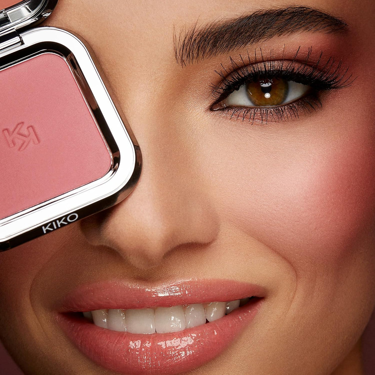 Unlimited Blush, Long-Lasting Powder