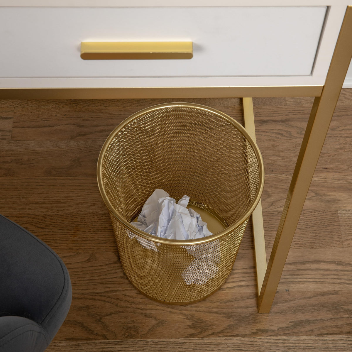Ryder 4.5 Gallon Mesh Metal Wastebasket, Gold