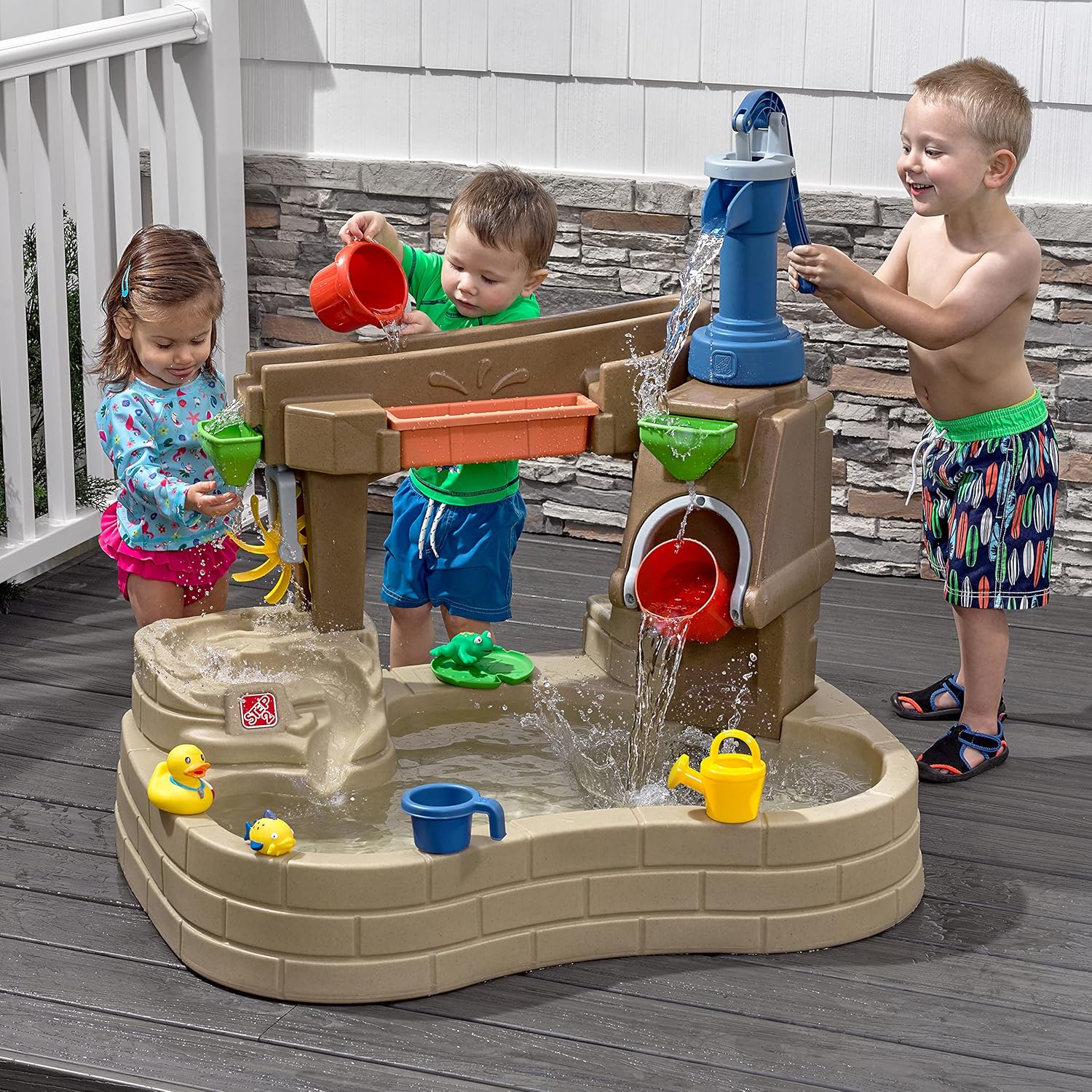 Step 2 Pump & Splash Discovery Pond Water Table, Kids Water Sensory Activity Pool, Summer Outdoor Toys, 10 Piece Toy