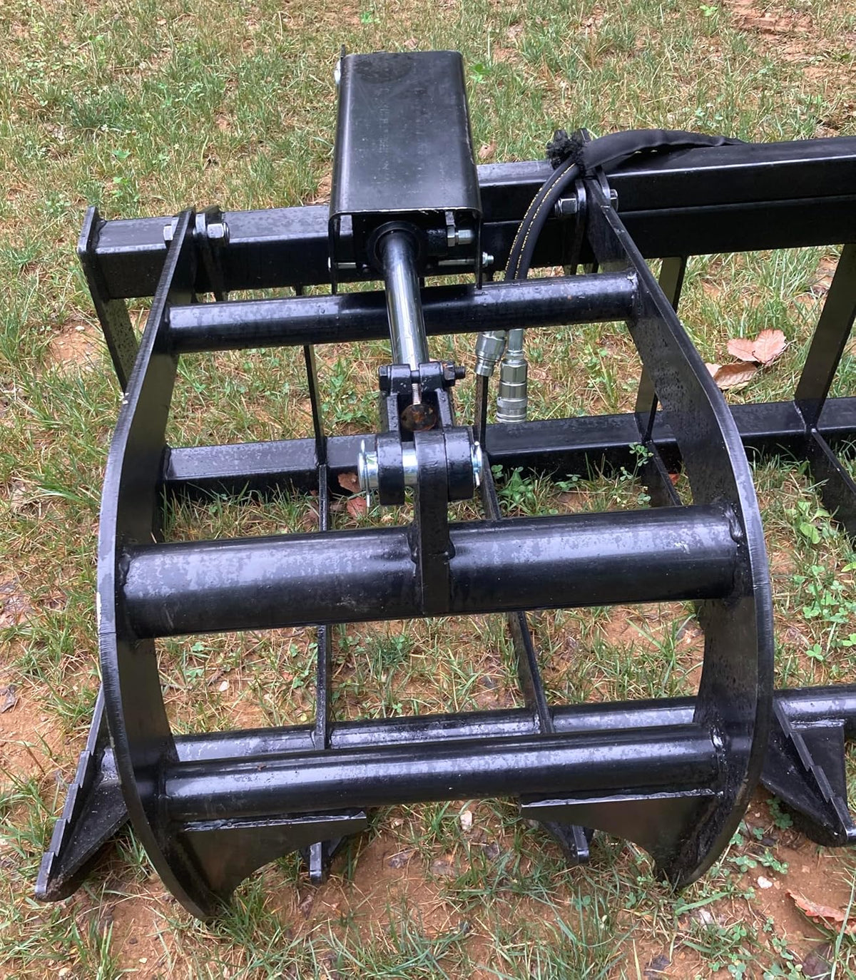 72" Root Grapple for Skid Steer/Tractor-Brush Grapple | Skid Steer Mount Material Handling Attachment