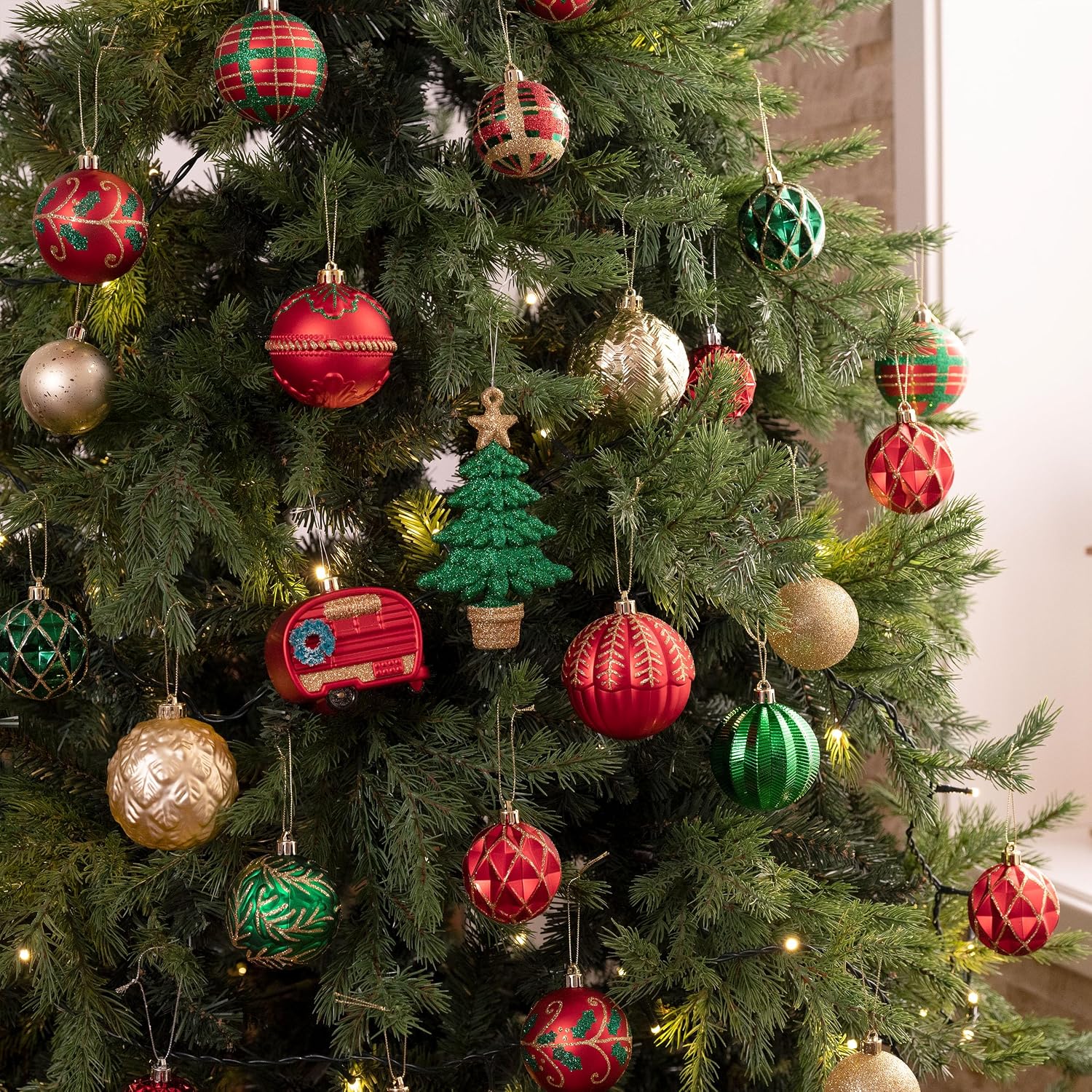 Christmas Tree Ornaments Set, 60ct Red Green and Gold Shatterproof Christmas Tree Decorations Bulk, Traditional